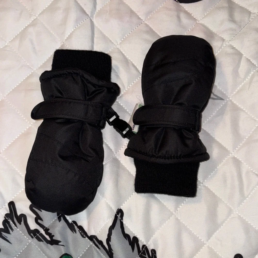 Kids Black Mittens